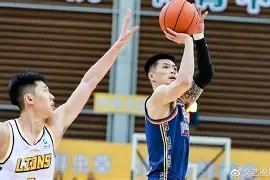 AYX-CBA季后赛今晚走向成谜，广厦男篮临场应变，悬念犹存，赛程密集仍需轮换的简单介绍