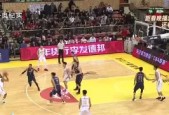 爱游戏-风云突变！法兰克福赛后豪取连胜；NBA季后赛版图或变；球迷炸锅；资深球员宣示担当的简单介绍