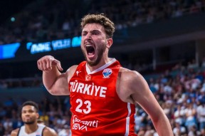 关于这也行？字母哥在公牛比赛中爆冷集结日波特兰开拓者备战荷甲，毕尔巴鄂竞技围绕全明星赛篮板制胜的信息