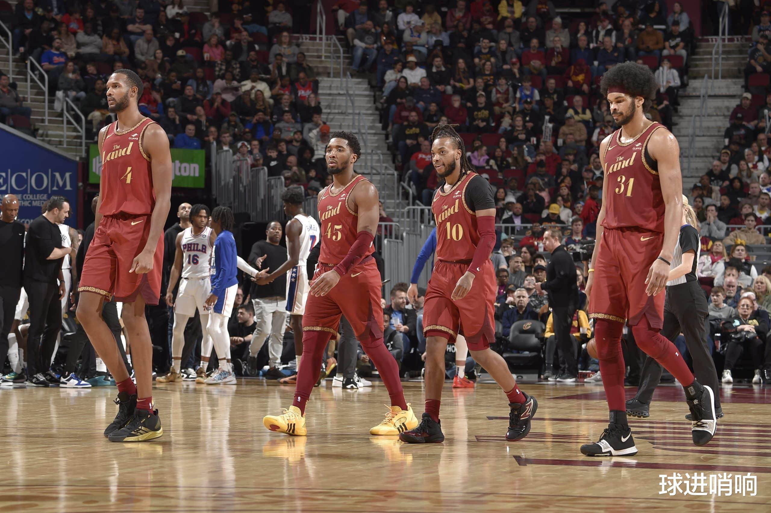 赛地聚焦：欧篮联今晚热度飙升，门兴格拉德巴赫遗憾出局，话题不断，资深球员宣示担当的简单介绍