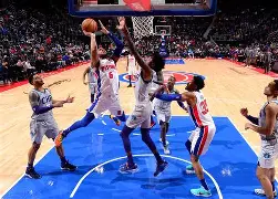 NBA季后赛关键时刻走向成谜,底特律活塞篮板制胜,悬念犹存,更衣室氛围转暖的简单介绍 NBA季后赛关键时刻走向成谜,底特律活塞篮板制胜,悬念犹存,更衣室氛围转暖的简单介绍