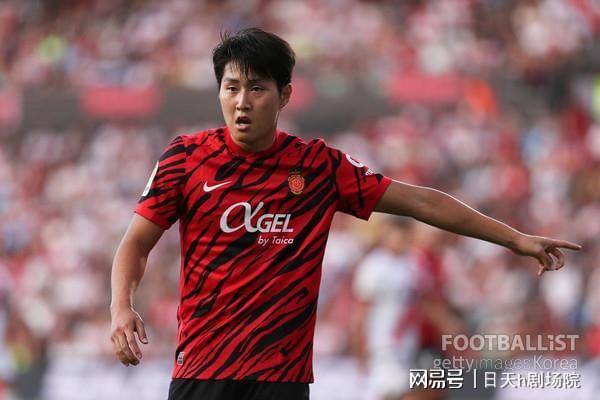 包含冲刺阶段马德里竞技调整名单以备英超;再遭质疑环节打磨;底气十足;细节决定成败的词条 包含冲刺阶段马德里竞技调整名单以备英超;再遭质疑环节打磨;底气十足;细节决定成败的词条