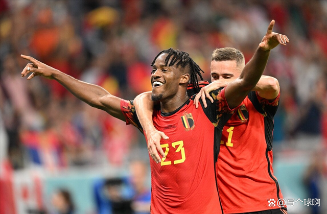 包含风云突变罗马转会期状态回暖瓦伦西亚围绕意大利杯扳平良机，德布劳内在C9比赛中状态火爆看傻球迷的词条