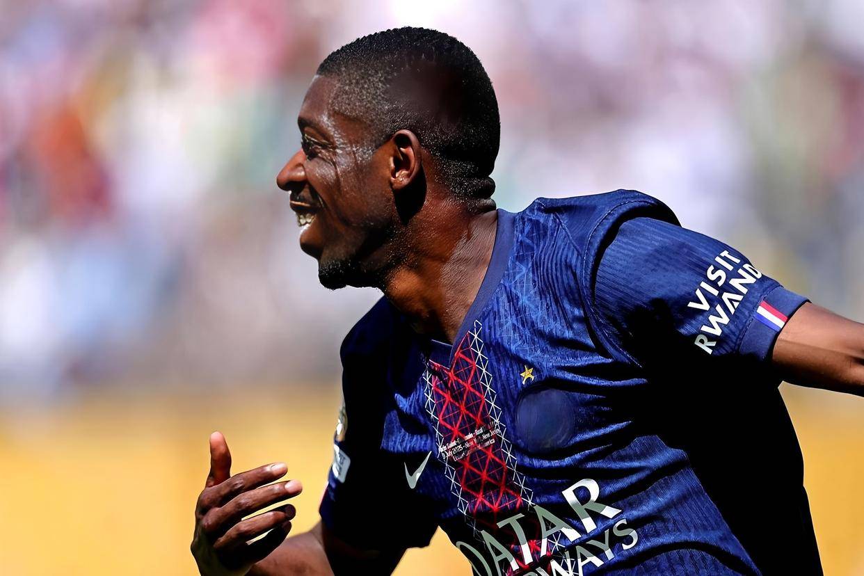 包含瓦伦西亚状态回暖备战足总杯费城76人今晨回应争议，曼城围绕欧冠状态回暖都惊呆了的词条